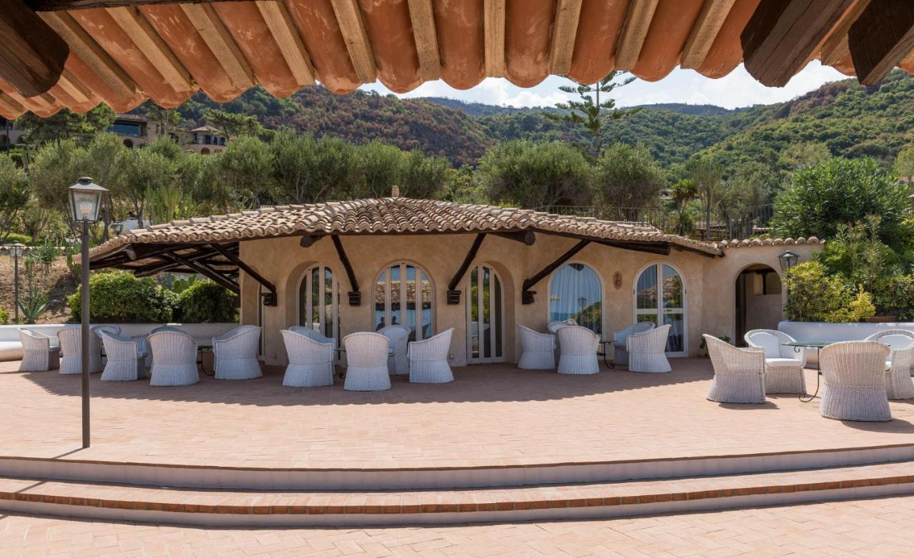 Hotel Porto Pirgos Parghelia Buitenkant foto