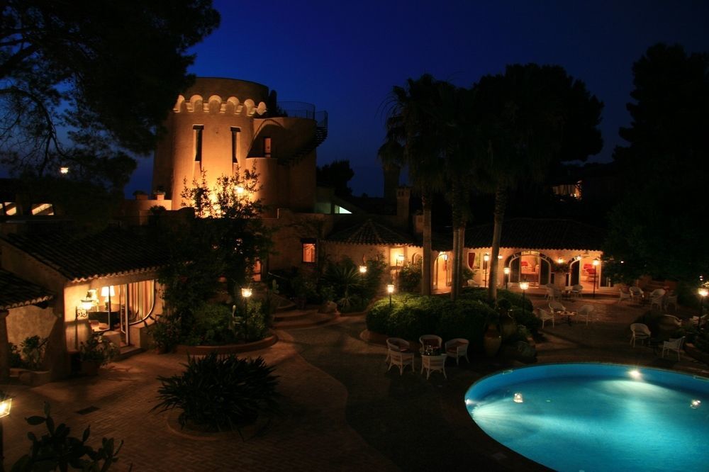 Hotel Porto Pirgos Parghelia Buitenkant foto