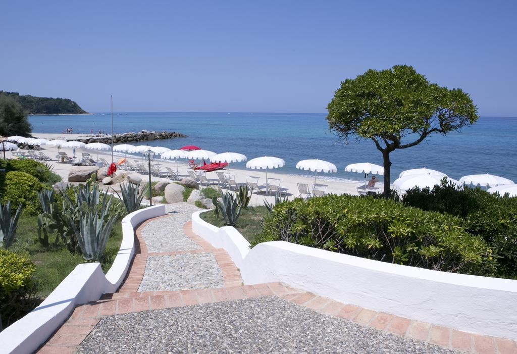Hotel Porto Pirgos Parghelia Buitenkant foto